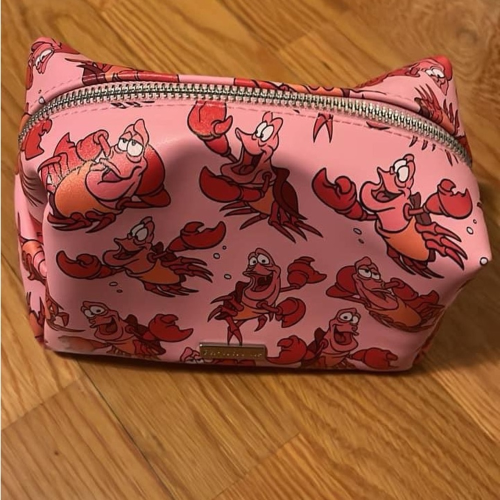 Makeup bag